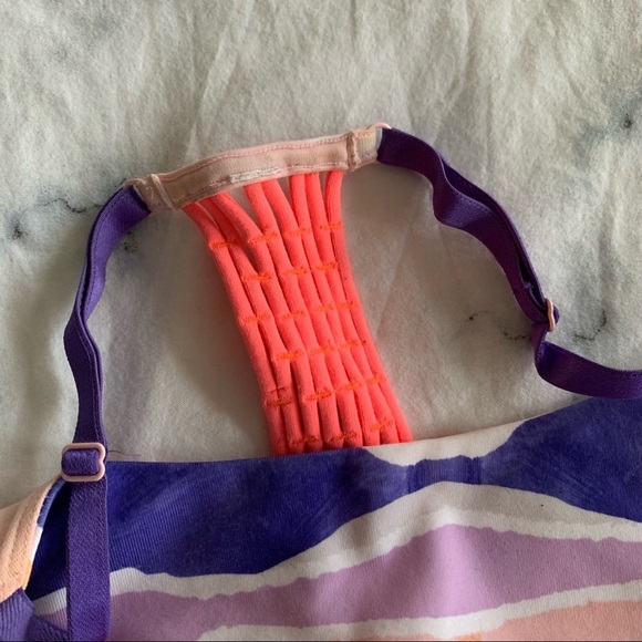 Lululemon Sport Bra Multicoloured Pattern  with Back Detail - Picture 2 of 4